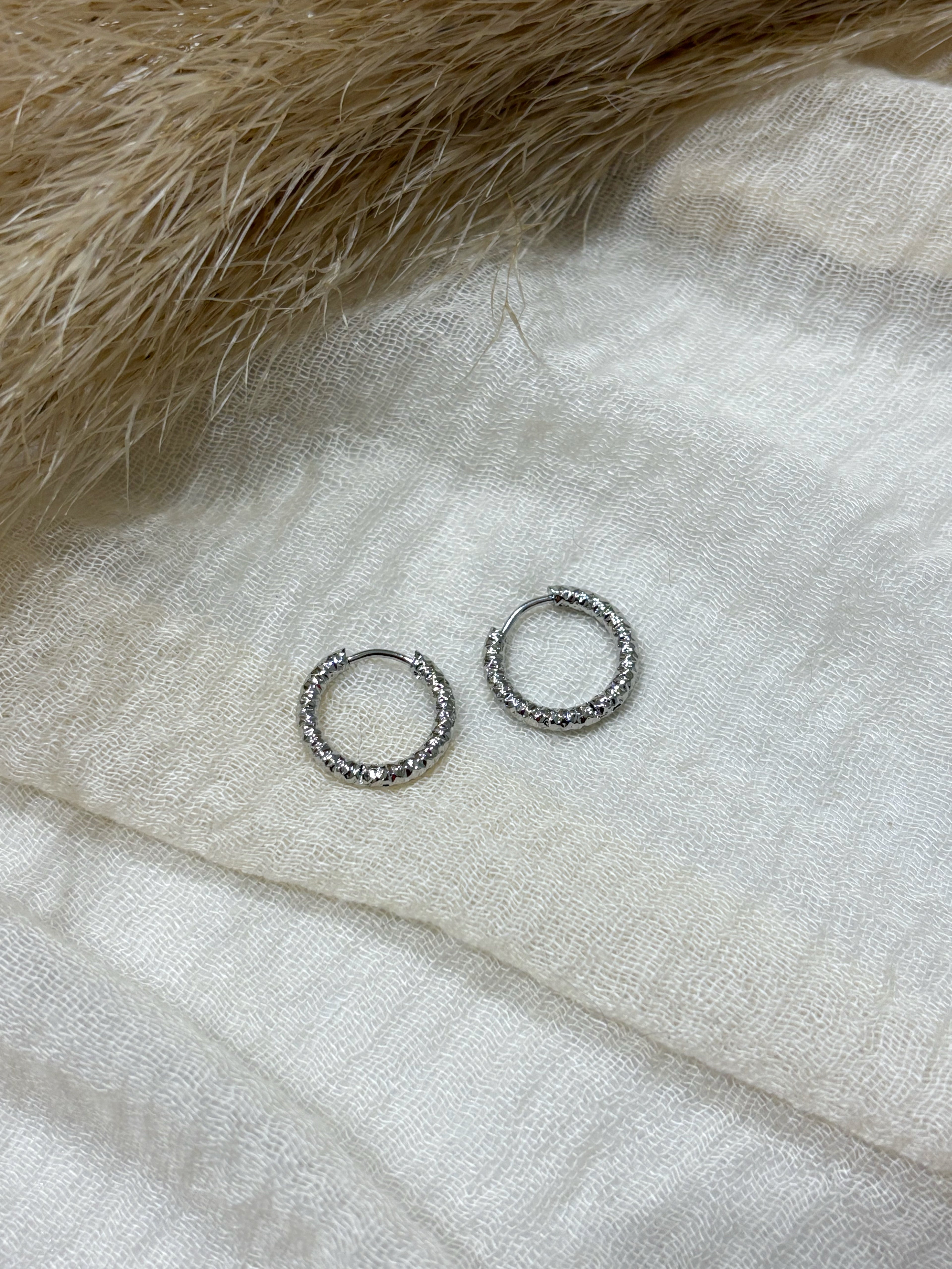 Orecchini Hoop Irregolari Grandi Silver