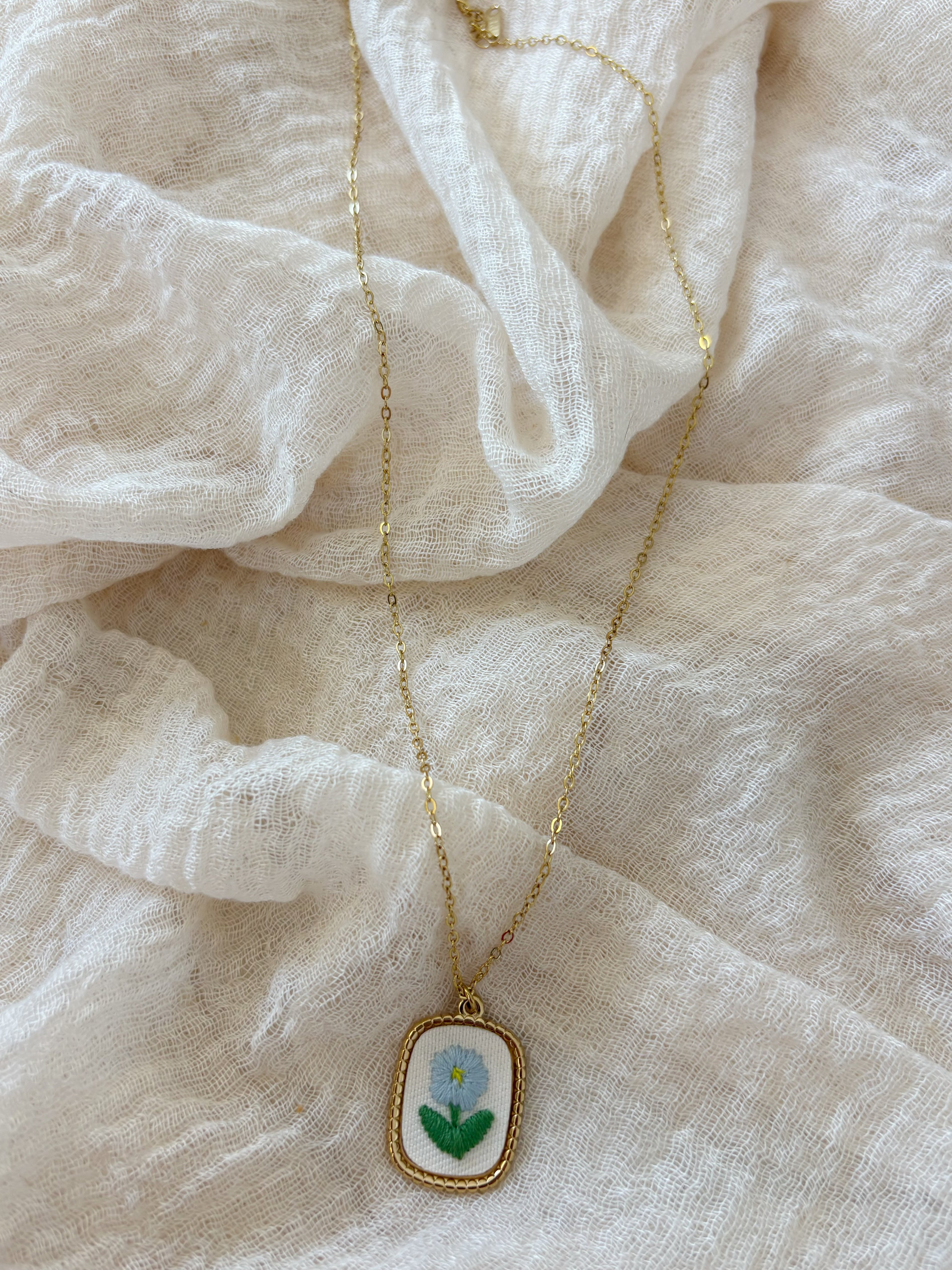 Collana Ricamata 3