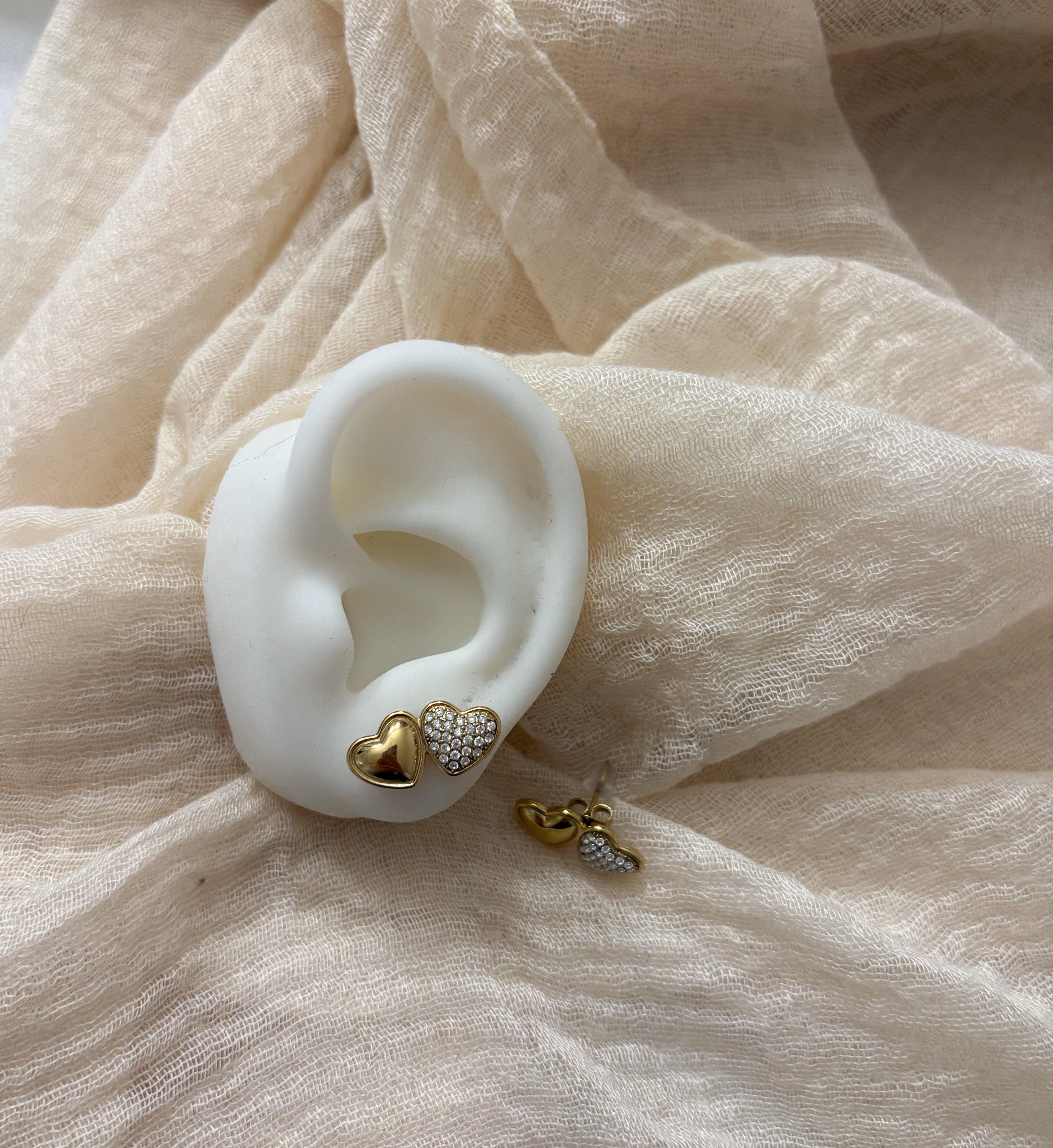 Orecchini doppio cuore gold