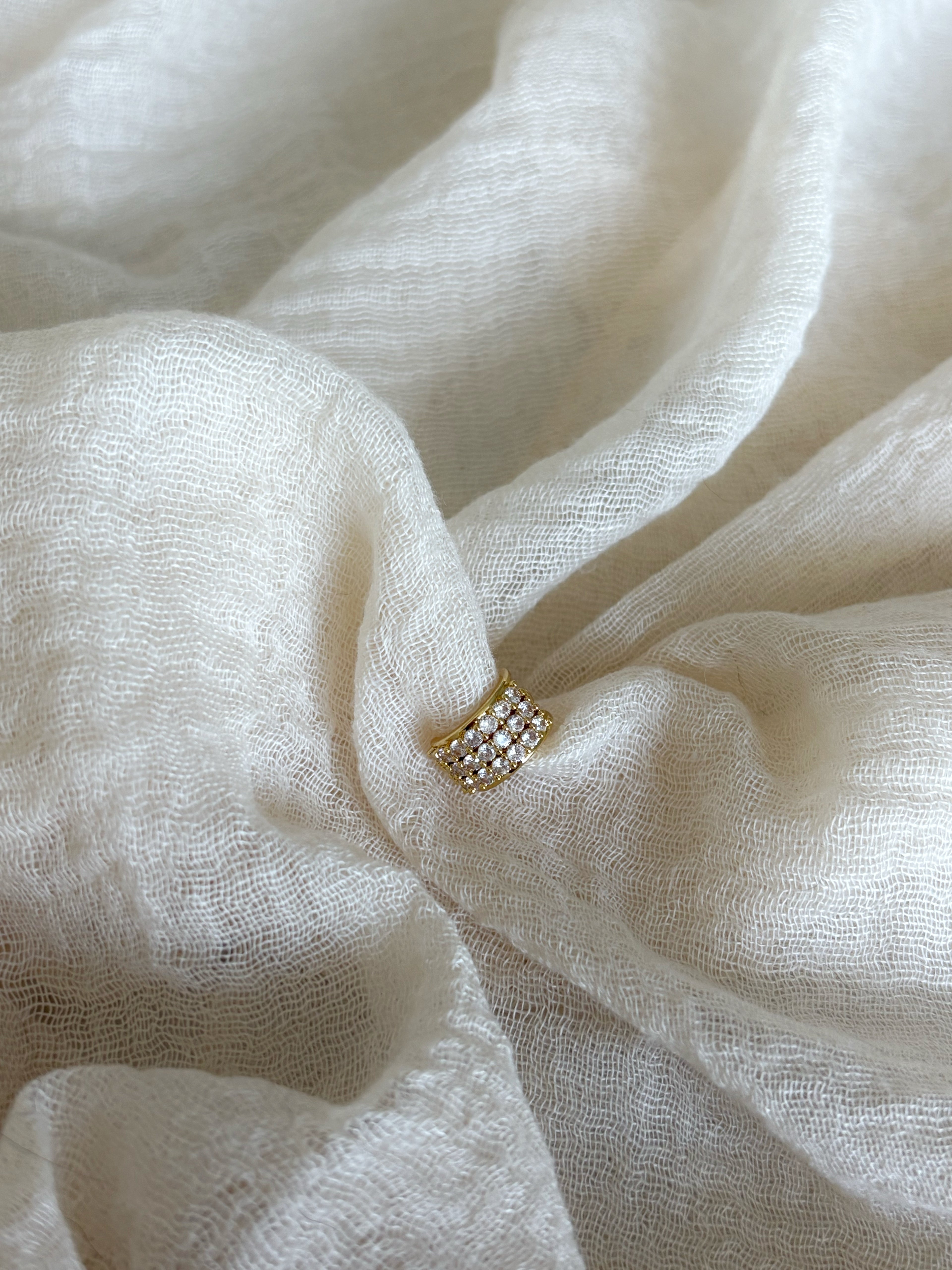 Ear Cuff Diamond Gold