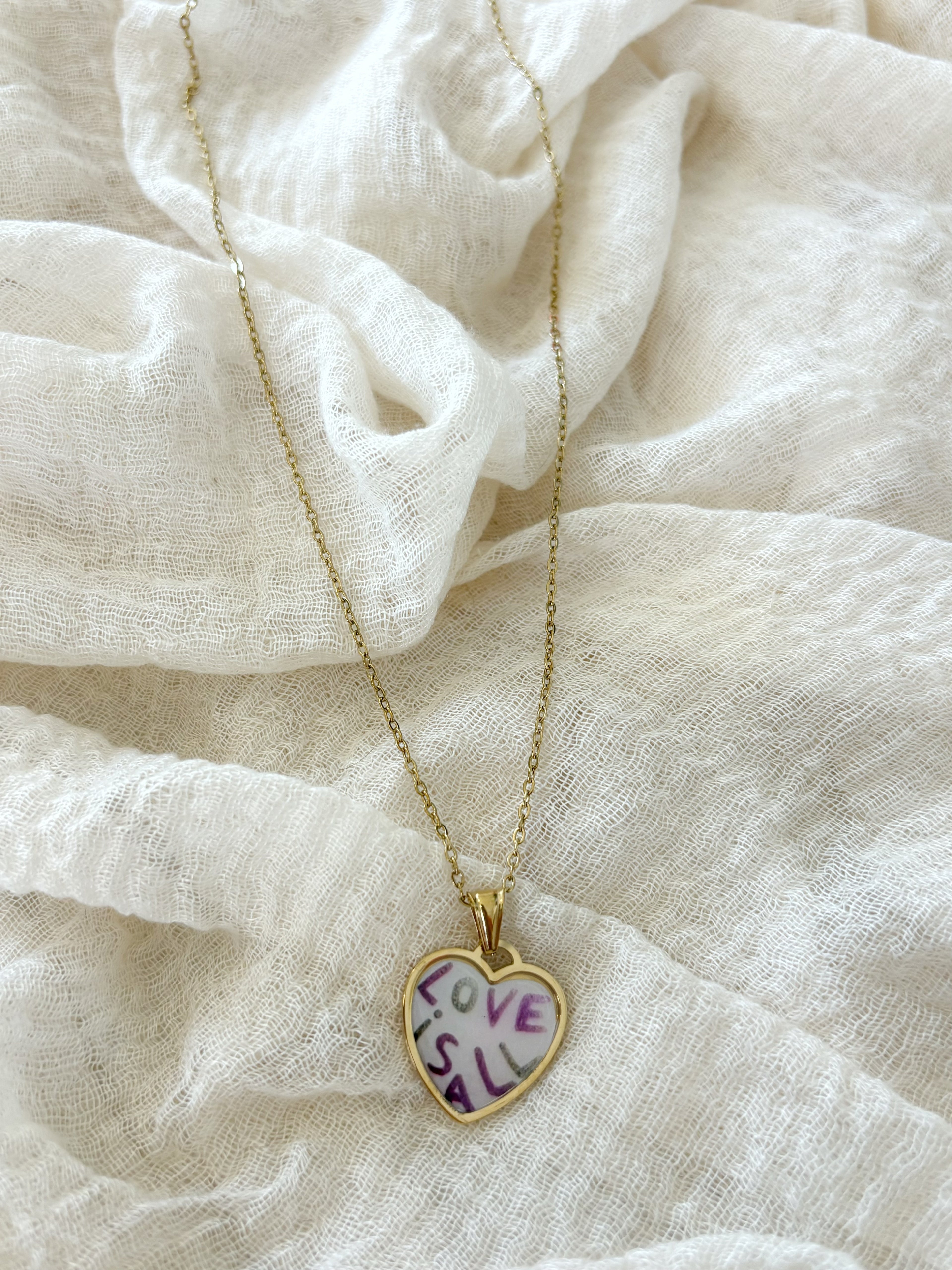 Collana Love Is All